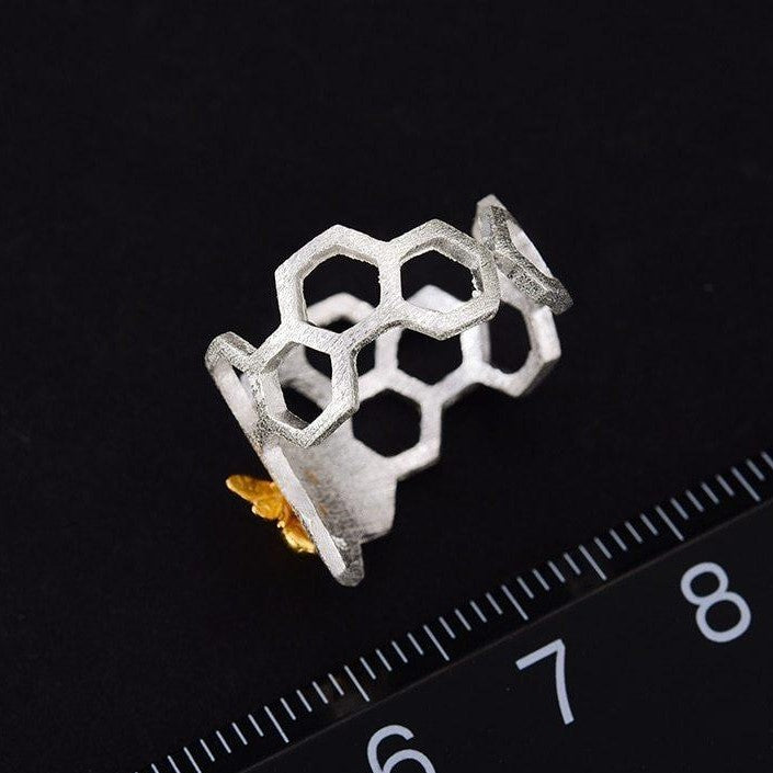 Honeycomb Ring Size